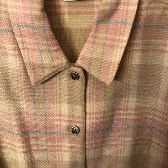 Women’s size Large Stephanie K LS BD Top - Picture 2 of 4